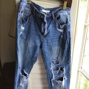 KanCan distressed jeans